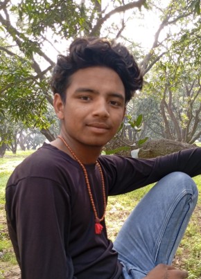 Kartik, 19, India, Delhi