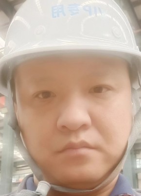 Максим Чжан, 44, 中华人民共和国, 青岛市