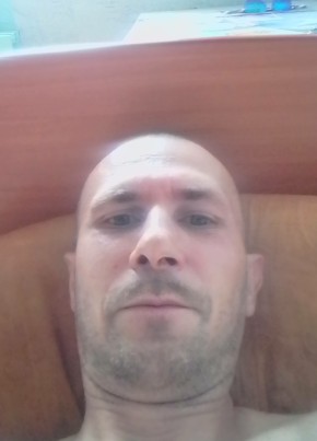 Дмитрий, 44, Россия, Березовский