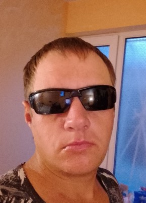 Виктор, 31, Россия, Алушта