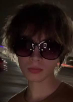 Mark из Киева 19 лет