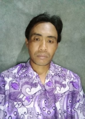 Parseno, 44, Indonesia, Kota Surakarta