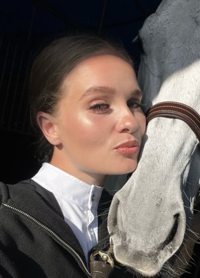 Polina из Санкт-Петербурга 23 года