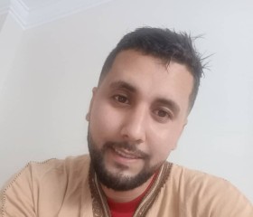 Djawade, 57, Mascara