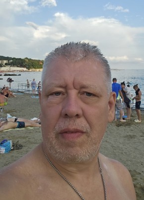 Владимир из Москвы 52 года