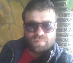 Mondi, 22, Prizren