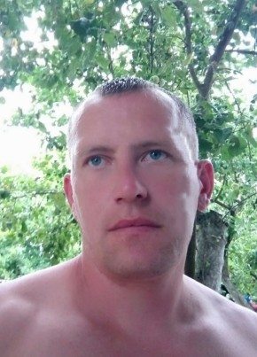 Andrey, 38, Belarus, Slonim