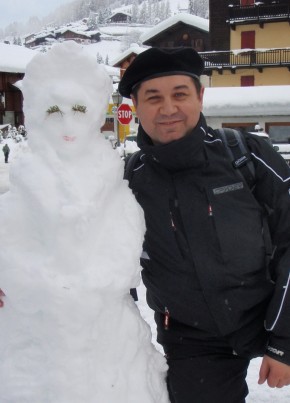 Олег из Уфы 64 года