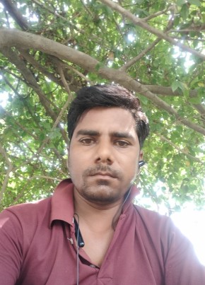 Mr kaushlendr, 18, India, Mainpuri