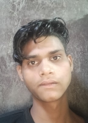 Nadeem Bhai, 22, India, Delhi