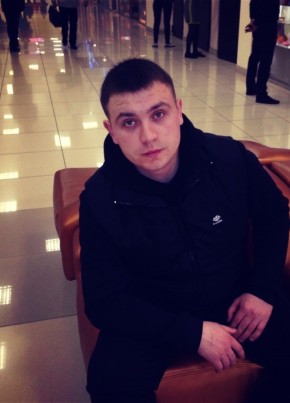 Павел из Брянска 36 лет