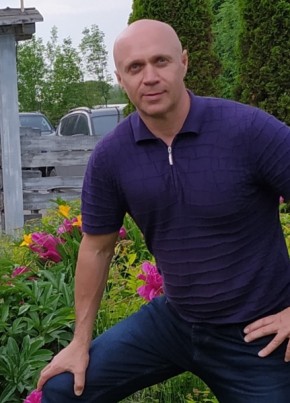 Олег из Москвы 52 года