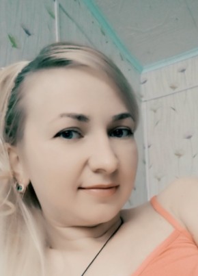 Арина, 20, Россия, Волгореченск
