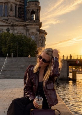 Yulia из Berlin 18 лет