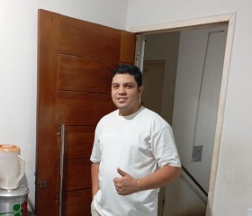 Fernando, 26, Juazeiro do Norte