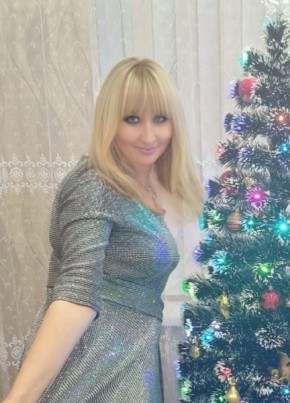 Елена, 43, Россия, Павлоградка