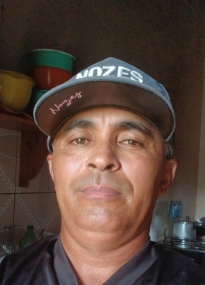 Luis из Bragança 51 год