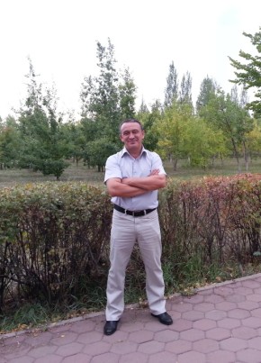 Фларид, 51, Қазақстан, Астана