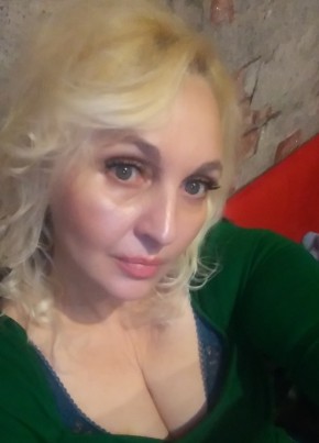 Оля, 48, Россия, Смоленск