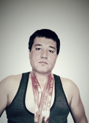 Ëdgor Khaldarov, 19, Kyrgyzstan, Jalal-Abad