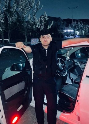 Abdurahmon из Namangan 20 лет