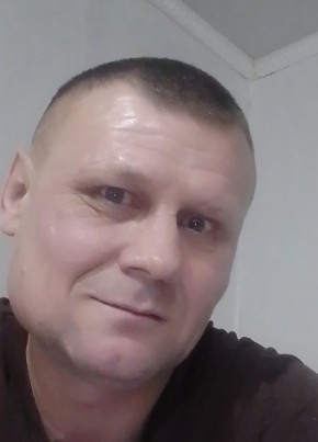 ДМИТРИЙ из Кудымкара 45 лет