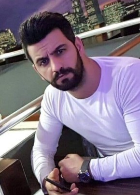 Hakan, 23, Türkiye Cumhuriyeti, Ankara