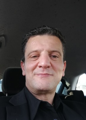 bekhti, 54, République Française, Metz