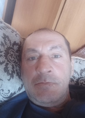 Oleg, 51, Russia, Kharabali