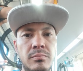 Walter, 27, Buenos Aires
