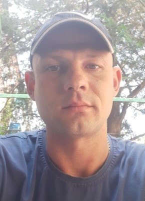 Виталий, 32, Россия, Тихорецк