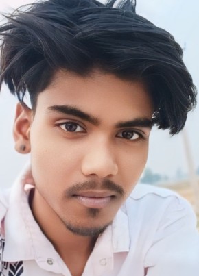 Gautam, 18, India, Patna