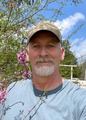 Olson Derrick, 63, United States of America, Wilmington (State of Delaware)