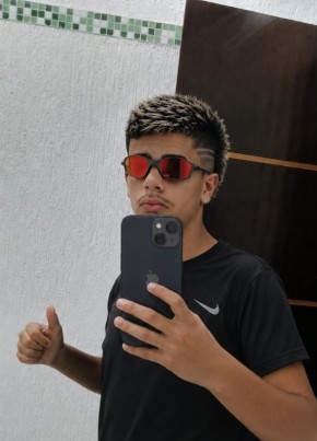 Achille из Jales 20 лет