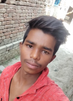 Bachu Kumar, 18, India, New Delhi