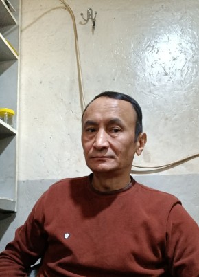 Эдилбек, 51, Кыргыз Республикасы, Бишкек