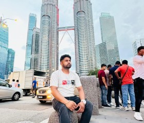 Harjot, 24, Klang