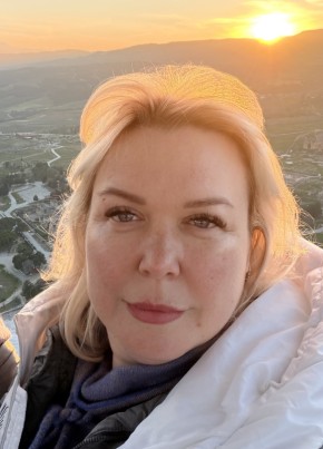 Ирина из Адлера 45 лет