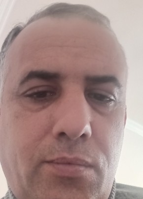 Babək, 41, Azərbaycan Respublikası, Bakı