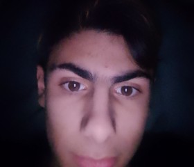 Yuriy, 18, Lazarevskoye