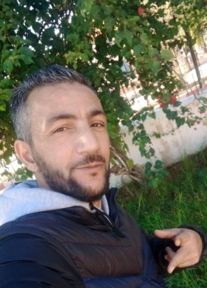 Fuoade из Oran 41 год