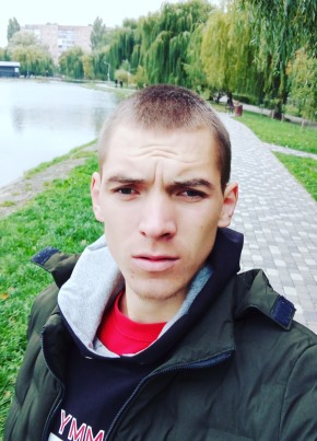 Роман, 21, Украина, Киев