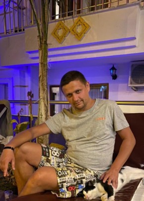 Artem, 36, Russia, Saint Petersburg