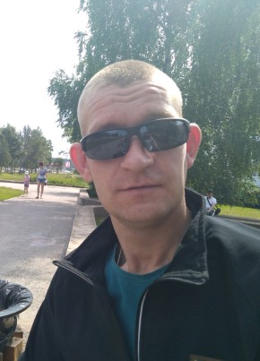 Иван , 39, Россия, Березники