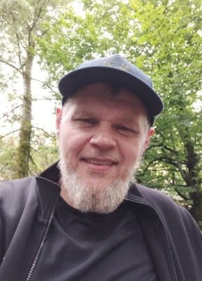 Виталий из Челябинска 53 года