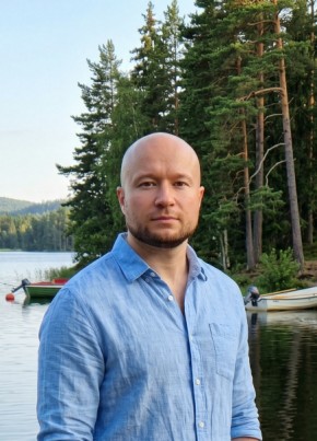 Иван из Новочебоксарска 39 лет