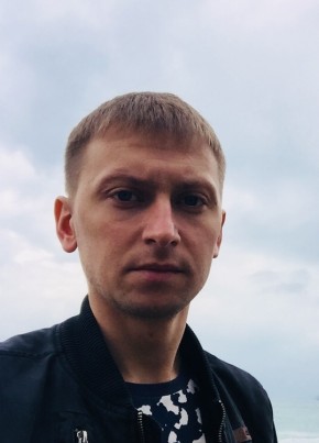 Василий, 34, Россия, Нижний Тагил
