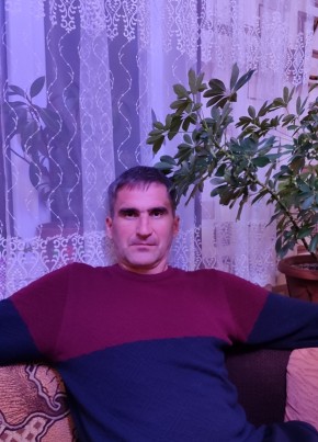 Evgenii из Toshkent 47 лет