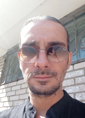 Антон из Обнинска 45 лет