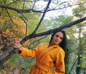 Sarah, 35, Los Angeles